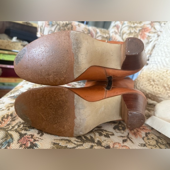 Vintage 9 West Tan Leather Heeled Boots 70s Winter Boho Size 7 Made in Brazil - Picture 5 of 7